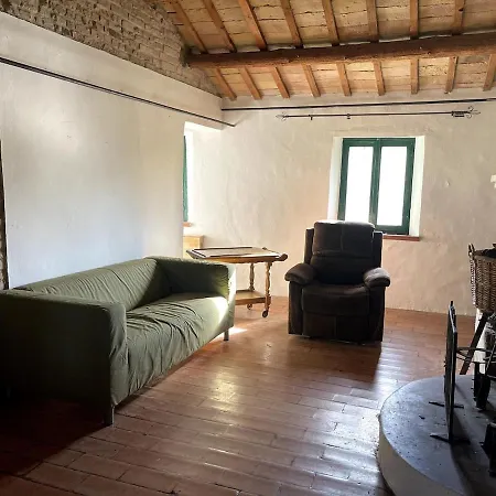 Feriehus Casale Degli Ulivi