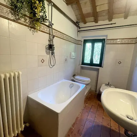 Casale Degli Ulivi *